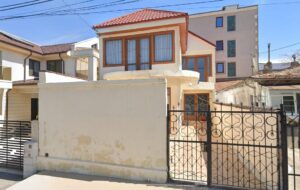 Vila P+E 142,30mp + teren intravilan 167mp, Constanta, jud. Constanta