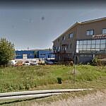 Spatiu comercial P+E+M 696,51mp + hala 60,69 mp + hala 445,39mp + teren intravilan 1.500mp, Muntenii de Jos, jud. Vaslui
