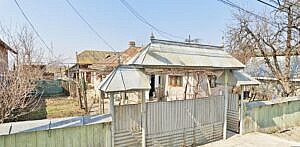 Casa P 82mp + anexe + teren intravilan 795mp, Holt, jud. Bacau