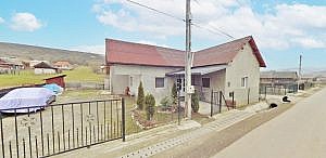 Casa 4 camere + teren intravilan 285mp, Subcetate, jud. Harghita