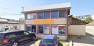 Spatiu comercial P+E 30mp + teren intravilan 30mp, Harlau, jud. Iasi