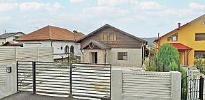 Casa 133mp + anexe + teren intravilan 1.793mp, Curtea de Arges, jud. Arges