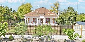 Casa 117mp + anexa + teren intravilan 746mp, Tichilesti, jud. Braila