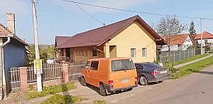 Casa S+P 147mp + casa P+M + anexe + teren intravilan 3.224mp, Goreni, jud. Mures