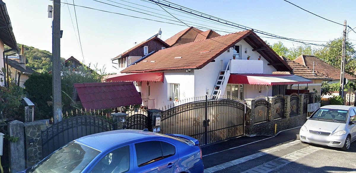 Casa P+E 118mp + anexe + teren intravilan 1.110mp, Goranu, jud. Valcea