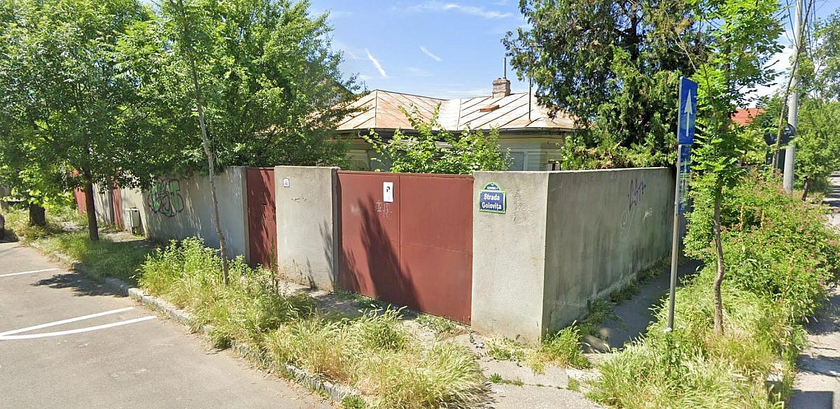 Casa 61,67mp + anexe + teren intravilan 250mp, sector 1, Bucuresti
