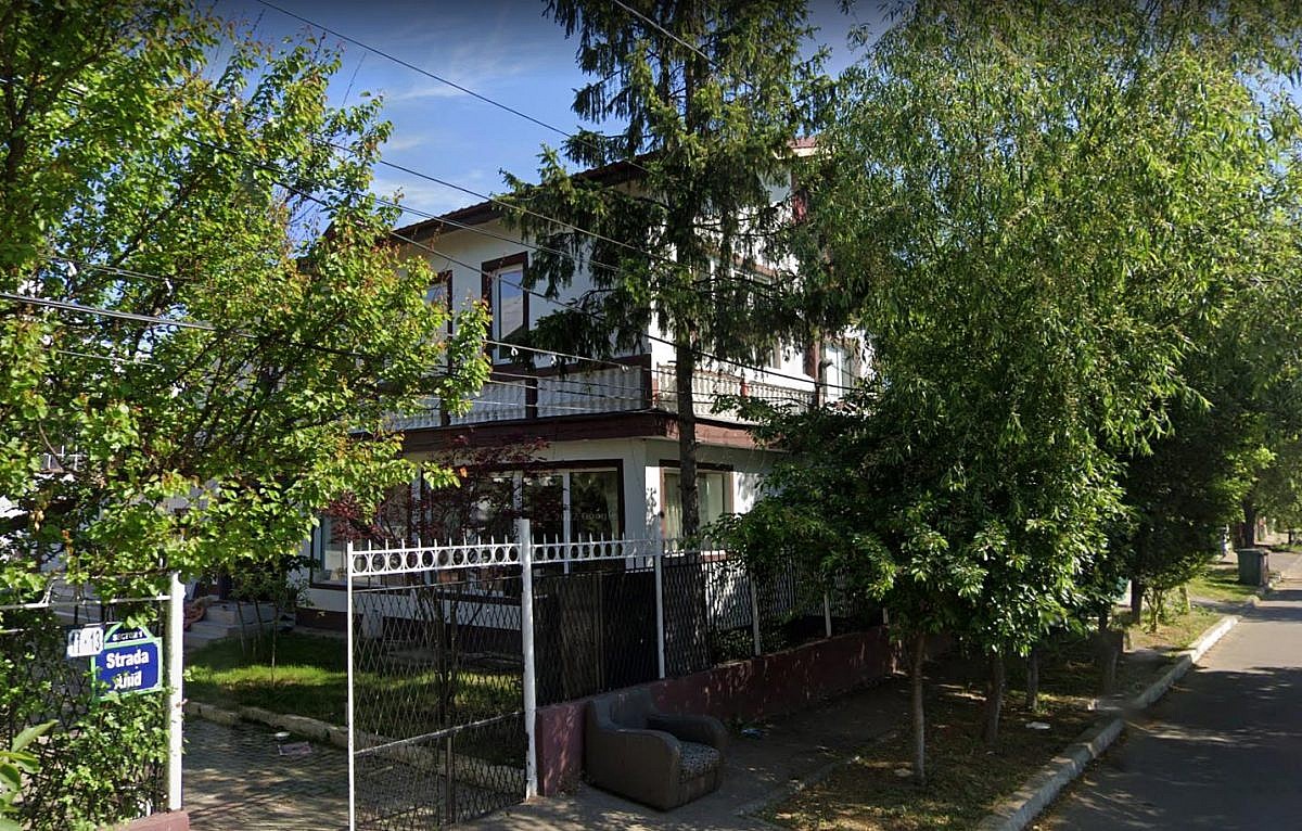 Vila P+E + teren intravilan 406mp, sector 1, Bucuresti