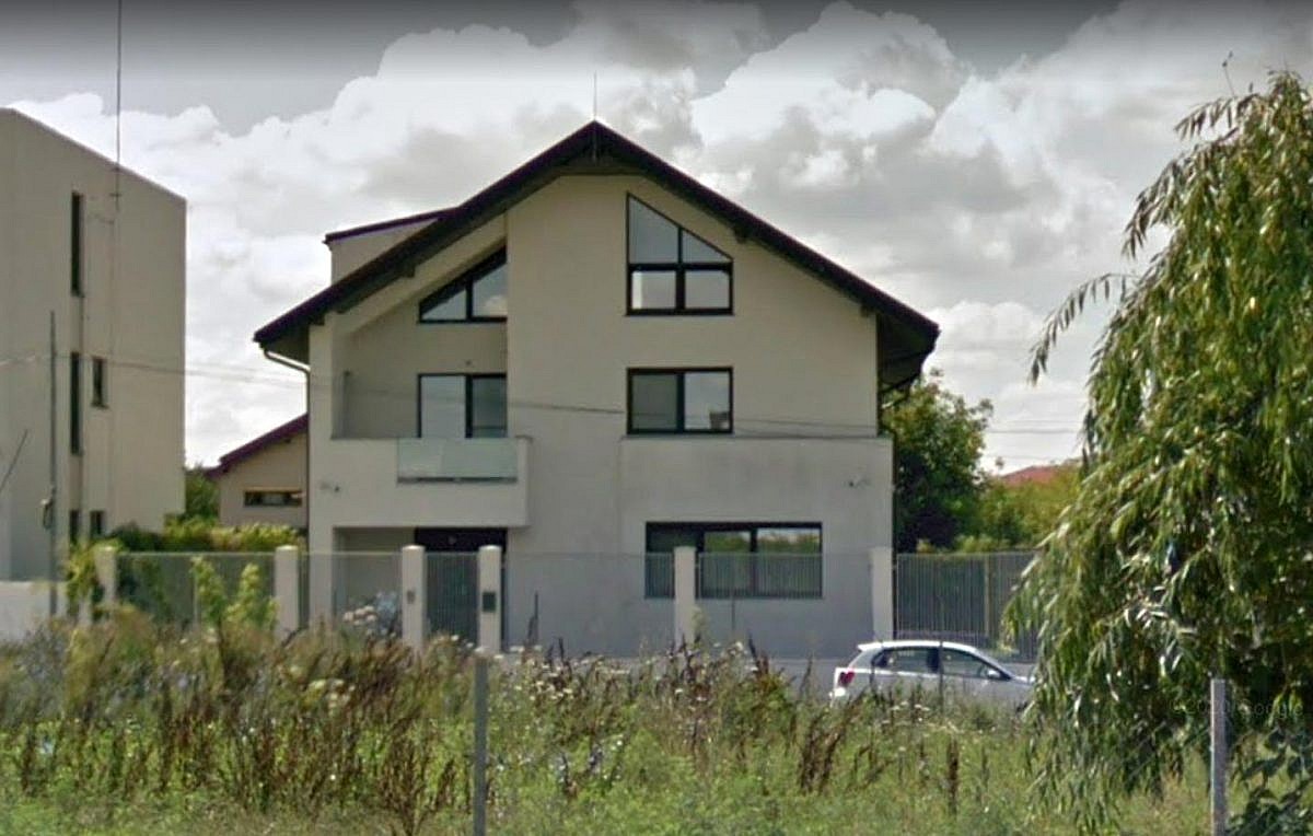 Vila P+E+M 140mp + teren intravilan 451,58mp, sector 1, Bucuresti