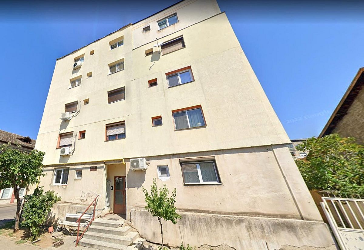 Apartament 3 camere, 60mp, Drobeta Turnu Severin, jud. Mehedinti