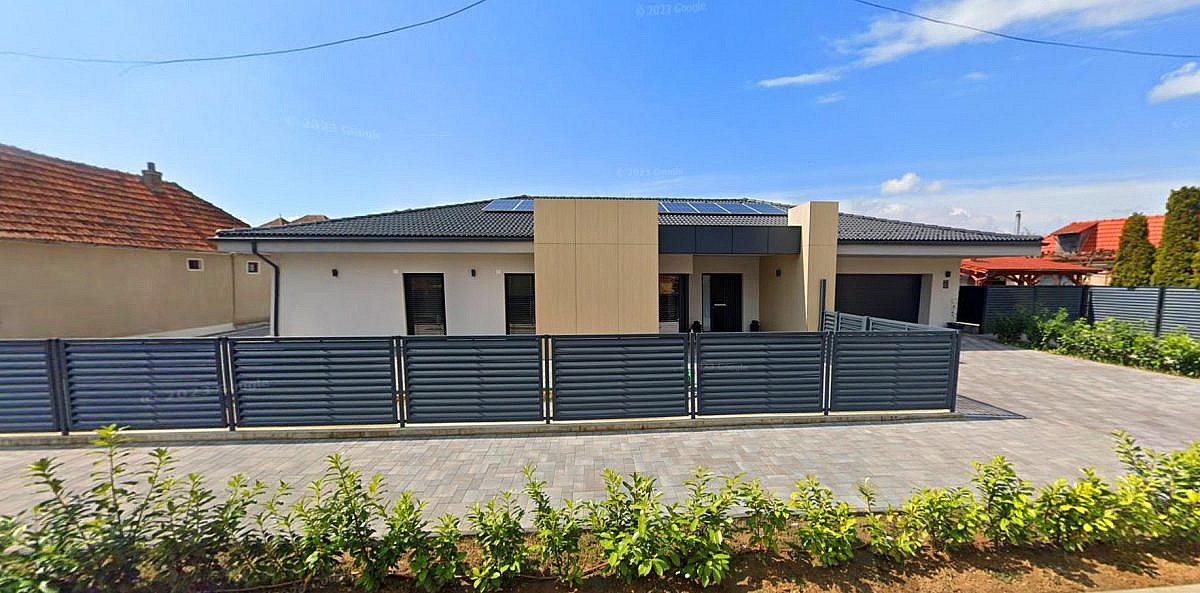 Casa P 275mp + teren intravilan 1.046mp, Alesd, jud. Bihor