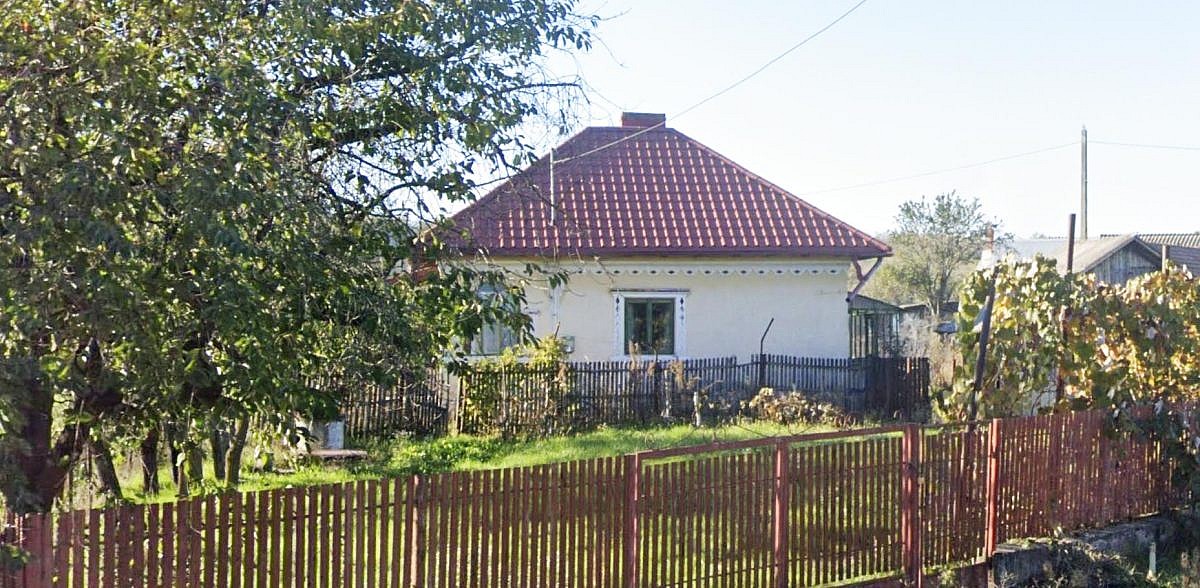 Casa 55mp + anexe + teren intravilan 1.185mp, Crampotani, jud. Arges