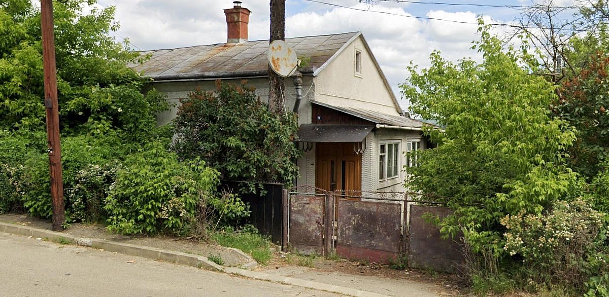 Casa P 85,70mp + anexe + teren intravilan 784mp, Suceava, jud. Suceava