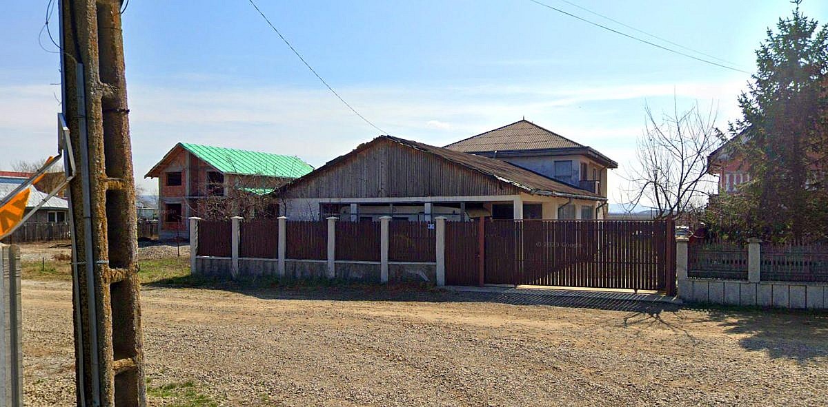 Casa P+M 88,50mp + anexe + teren intravilan 799,33mp, Schineni, jud. Bacau