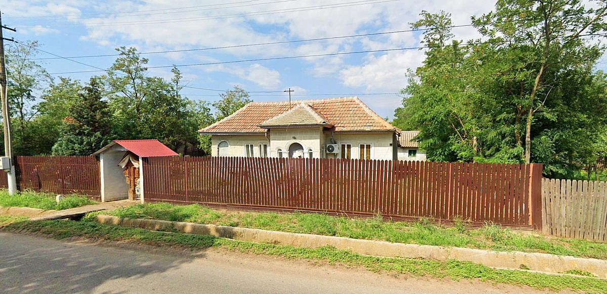 Casa P 96mp + anexa + teren intravilan 1.564mp, Danesti, jud. Calarasi