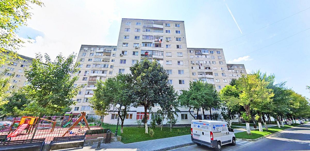 Apartament 3 camere, 56mp, Ramnicu Valcea, jud. Valcea