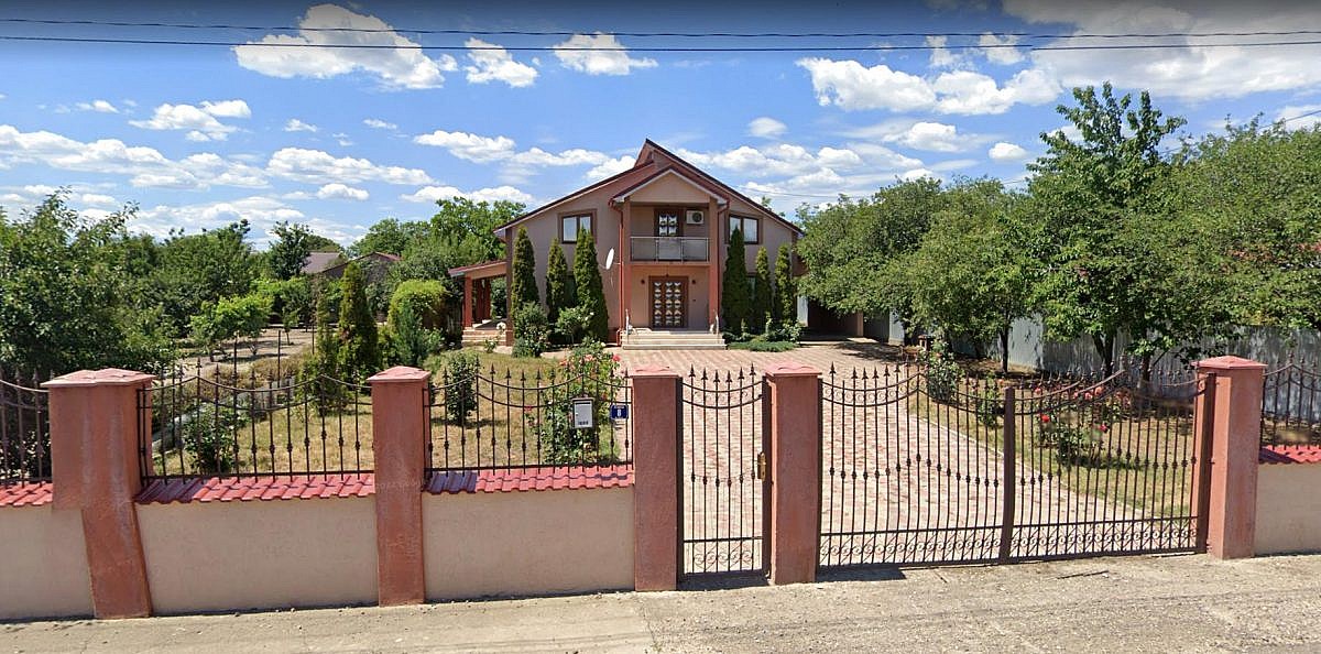 Vila P+M 209mp + teren intravilan 1.032mp, Rachitosu, jud. Vrancea