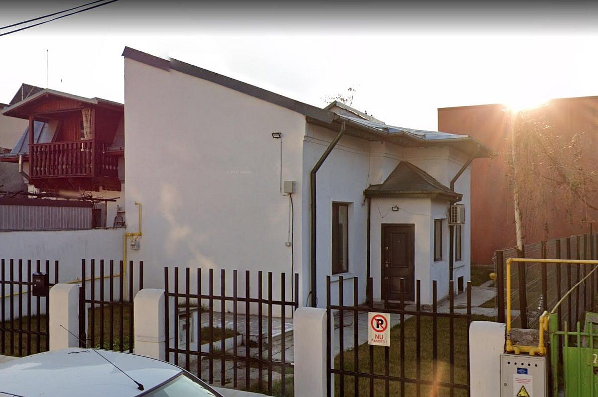 Casa 42,39mp + teren intravilan 260mp, sector 4, Bucuresti