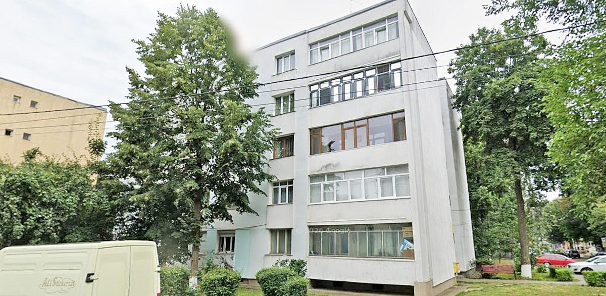 Apartament 3 camere, 74mp, Roman, jud. Neamt