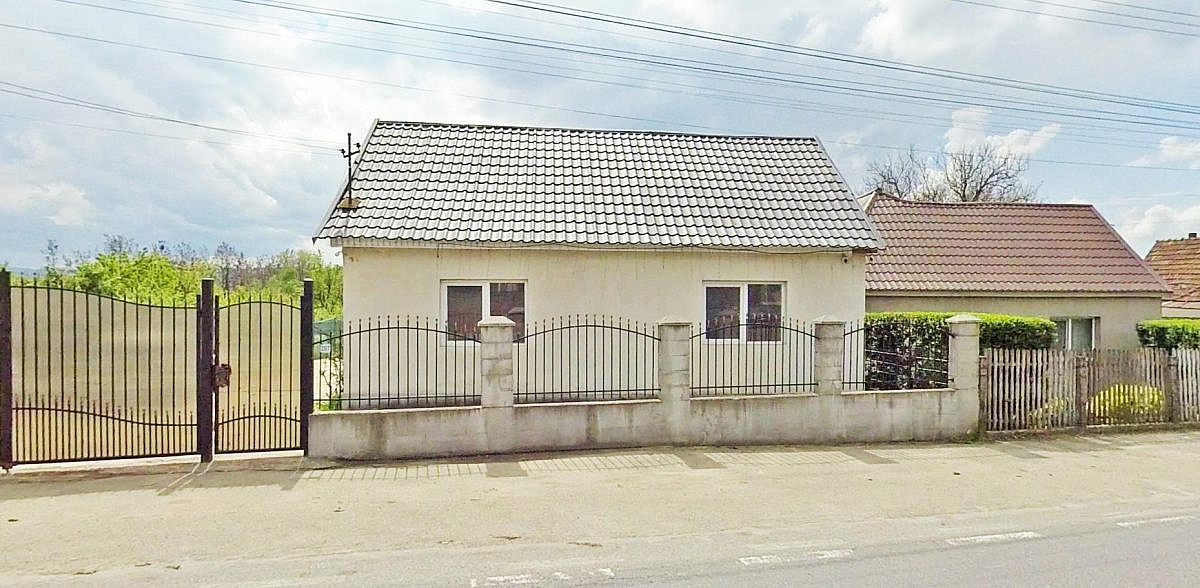 Casa + teren intravilan 860mp, Tinaud, jud. Bihor