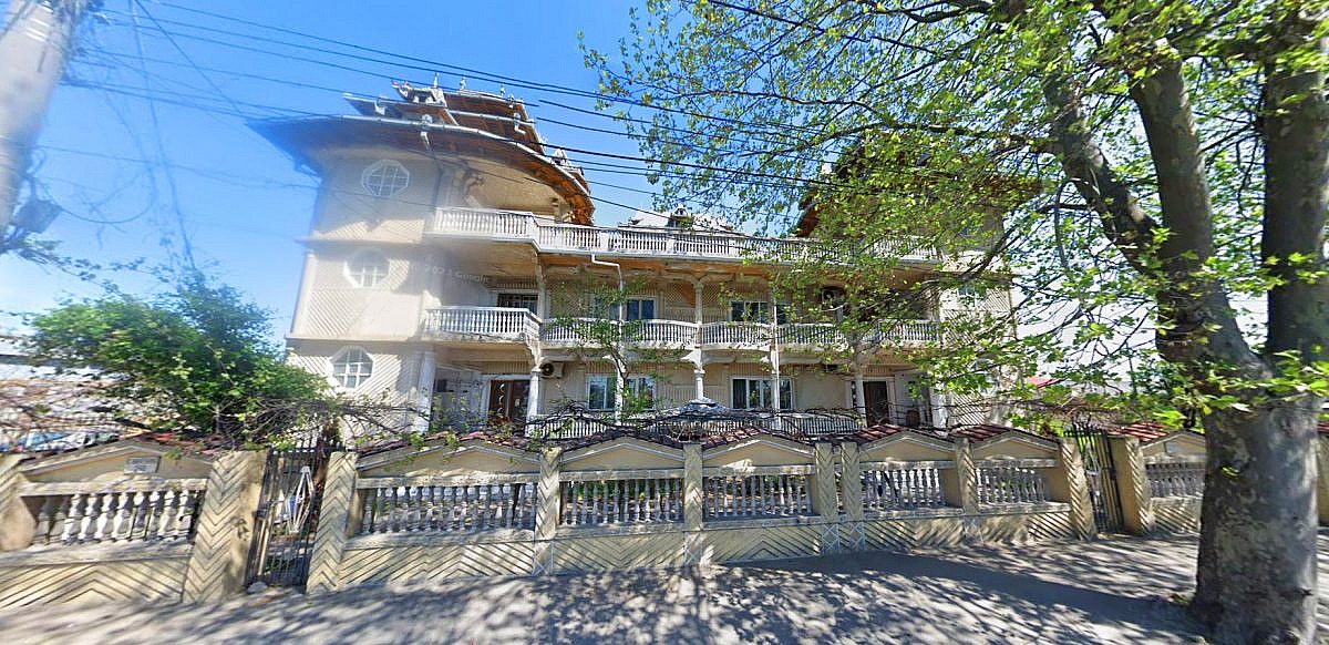 Vila P+2E + teren intravilan 675mp, Constanta, jud. Constanta