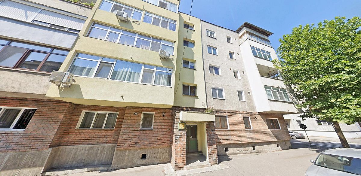 Apartament 4 camere, 77mp, Drobeta-Turnu Severin, jud. Mehedinti