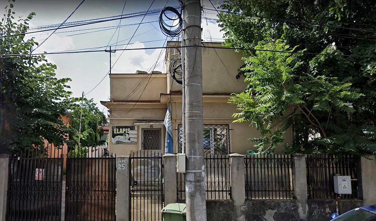 Casa 52,66mp + teren intravilan 123,44mp, Ploiesti, jud. Prahova