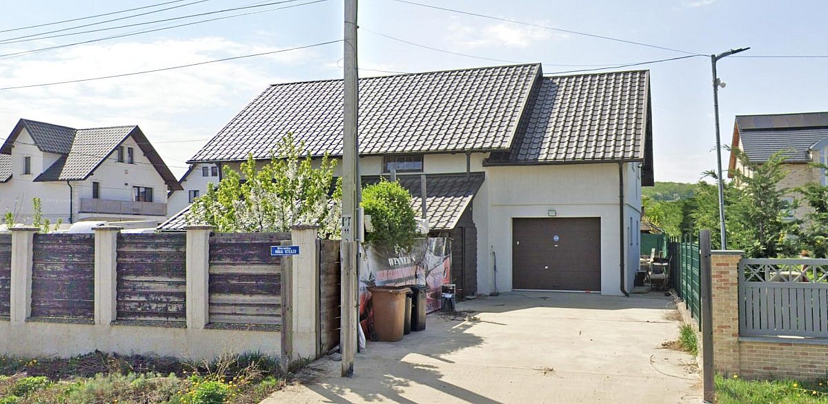 Vila P+M + teren intravilan 475mp, Ipotesti, jud. Suceava