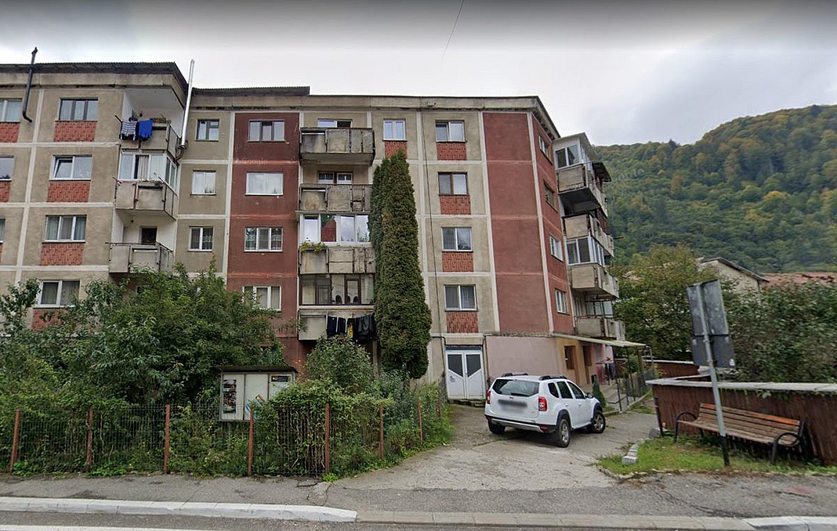 Apartament 3 camere, 56mp, Voineasa, jud. Valcea