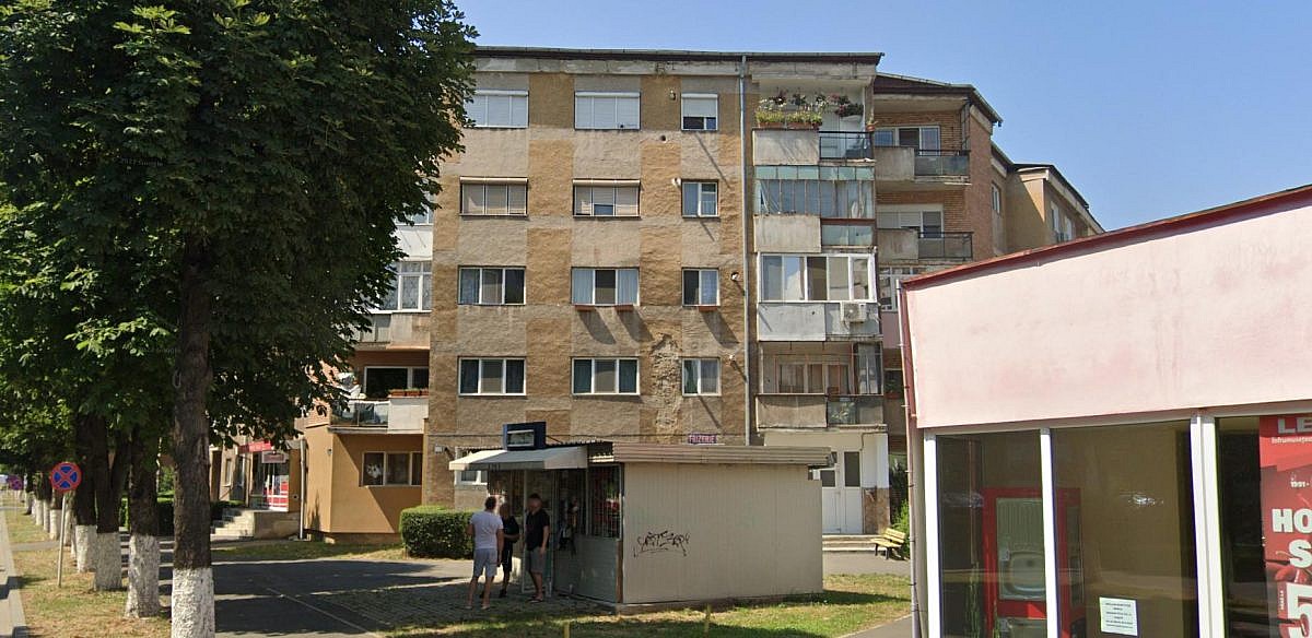 Apartament 4 camere, 72,99mp, Hunedoara, jud. Hunedoara