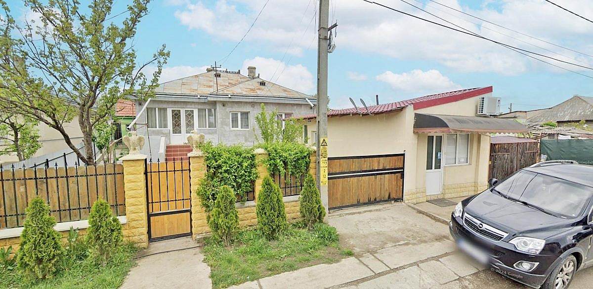 Casa 102,85mp + anexe + teren intravilan 376mp, Targu Frumos, jud. Iasi