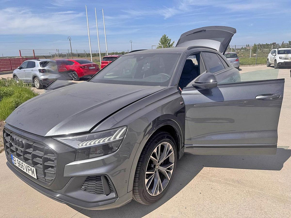Audi Q8 4L SDPXAQ2 2021