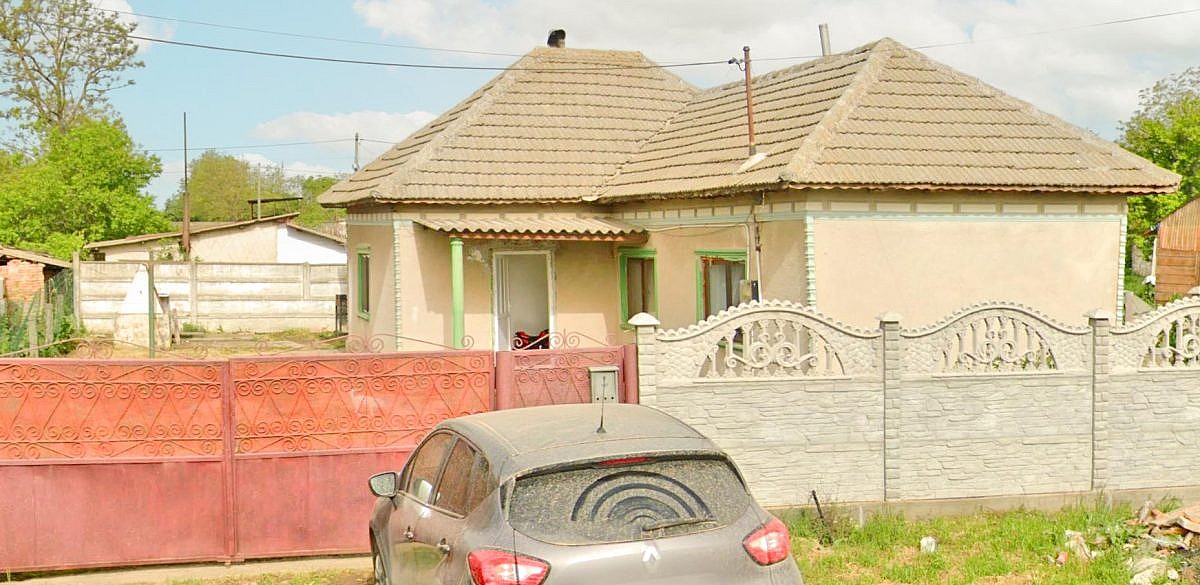 Casa 3 camere + teren intravilan 1.017mp, Cogealac, jud. Constanta