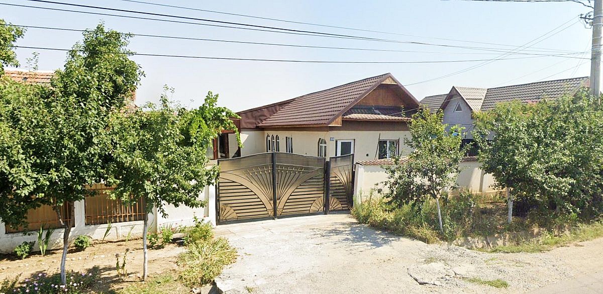 Casa P 65mp + anexa + teren intravilan 781mp, Dobrosloveni, jud. Olt