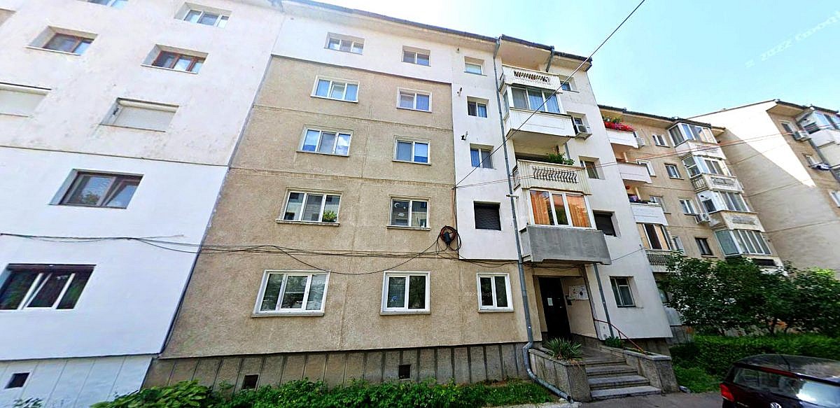 Apartament 4 camere, 90mp, Deva, jud. Hunedoara