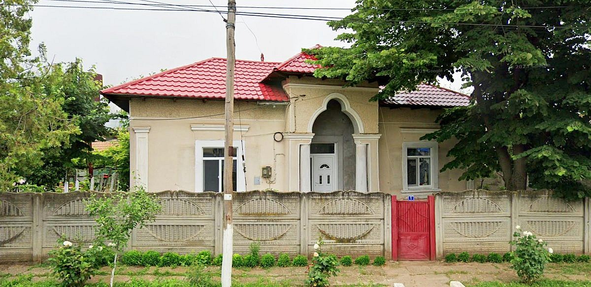 Casa 131mp + anexe + teren intravilan 1.197mp, Brastavatu, jud. Olt