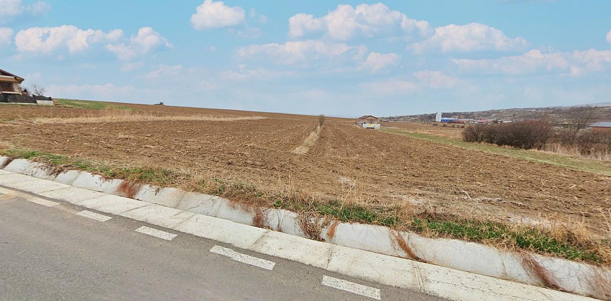 Teren arabil intravilan 900mp, Faraoani, jud. Bacau