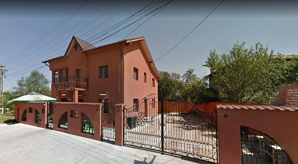Casa S+P+E 101mp + teren intravilan 400mp, Balteni, jud. Dambovita