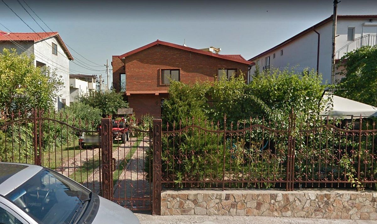 Vila P+M 82mp + teren intravilan 445mp, 2 Mai, jud. Constanta