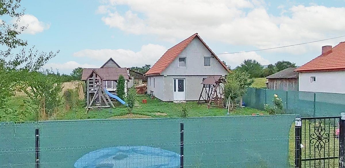 Casa 57mp + teren intravilan 792mp, Gurghiu, jud. Mures
