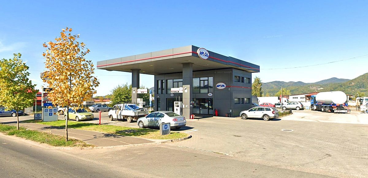 Statie carburanti P+E 92mp + teren intravilan 1.948mp, Baia Mare, jud. Maramures