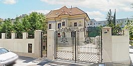 Vila 2S+P+E+M + anexe + teren intravilan 815mp, sector 3, Bucuresti